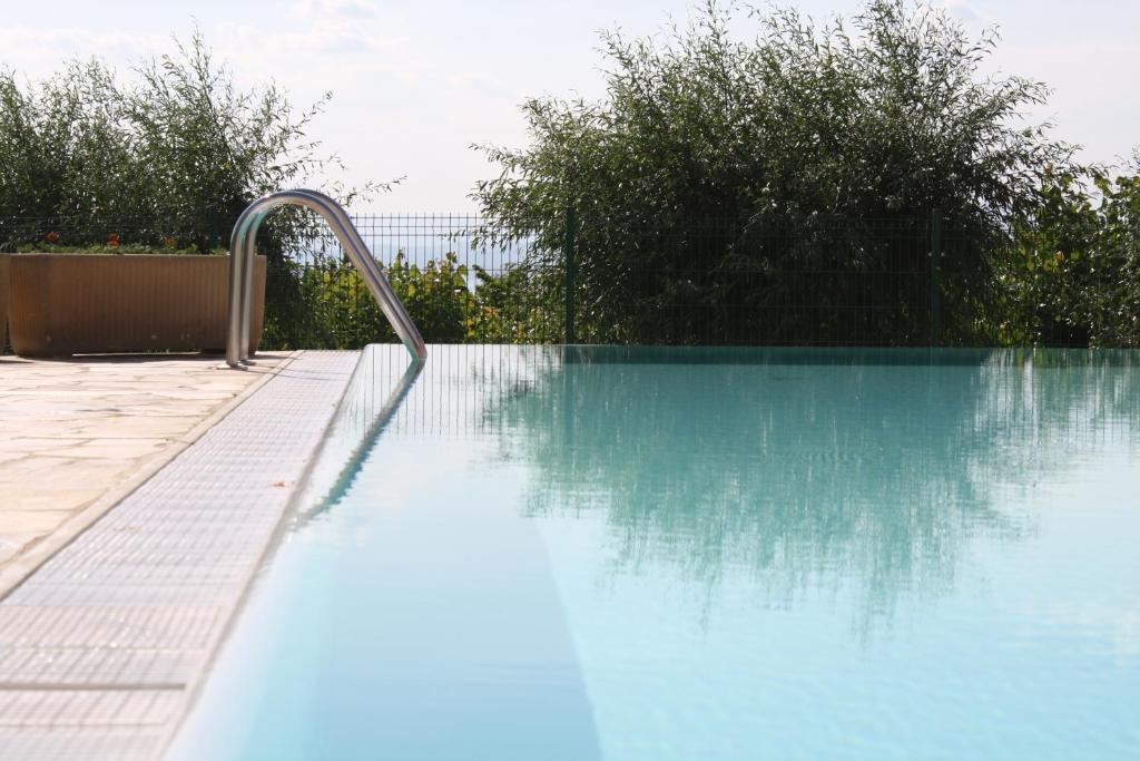 Borgo Blu Poggio Aparthotel Lazise Exterior photo
